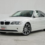 0708 BMW 318i 白